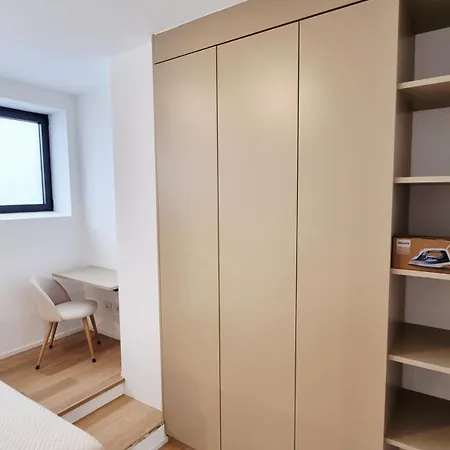 Vytalea - Trilocale moderno con patio e doppi servizi, vicino M4 - Modern apartment 2-Bedroom with Patio&Two Bathrooms, near Metro M4-2